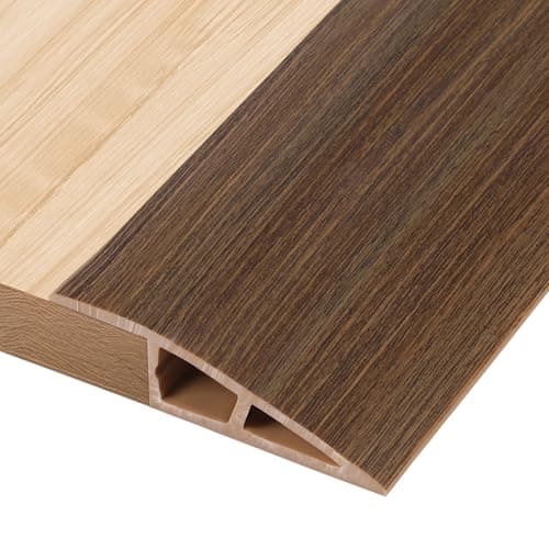 Rampe de Seuil Adhésive PVC, Noir, 2MMième Pente, Deux Côtés Adhésifs — Grain de Bois Brun